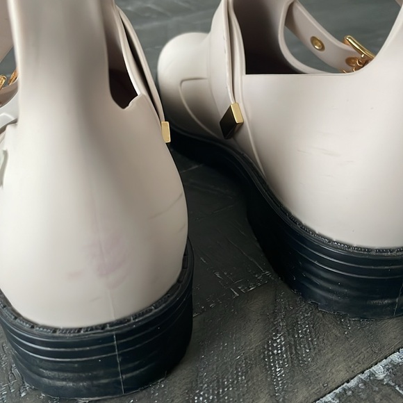 MELISSA Antares Cut Out Boots - Picture 13 of 16